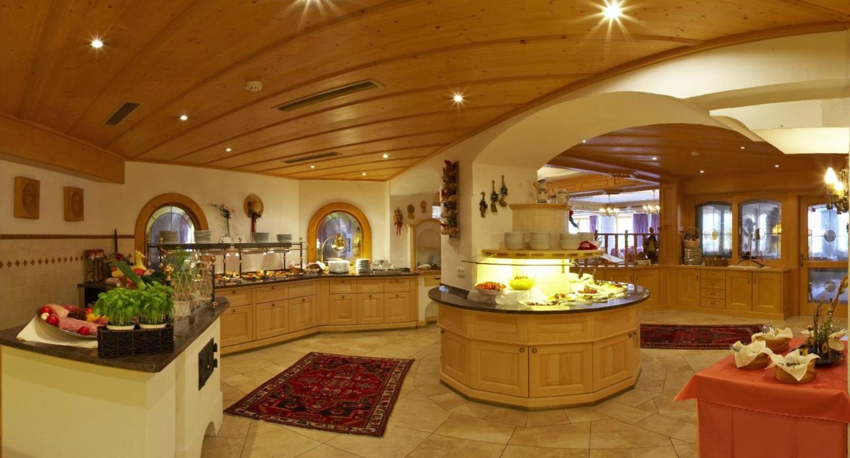 Hotel Schwarzer Adler Наудерс Екстериор снимка